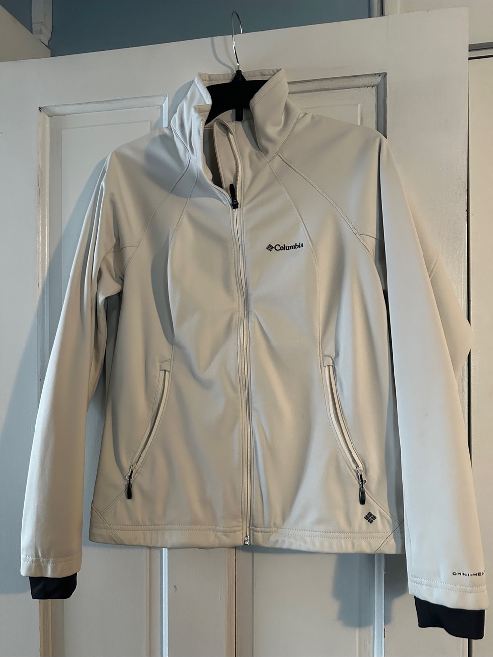 Columbia Women's White Ski Softshell Jacket